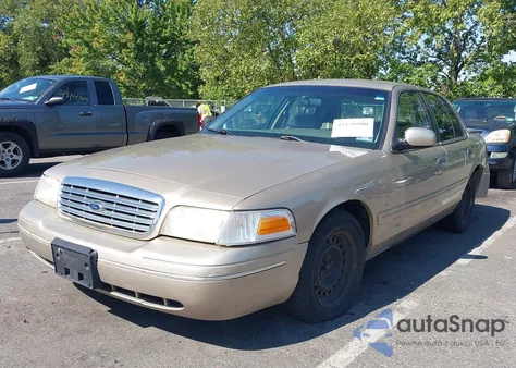 2000 Ford Crown Victoria from USA, damaged, VIN 2FAFP73W9YX174182